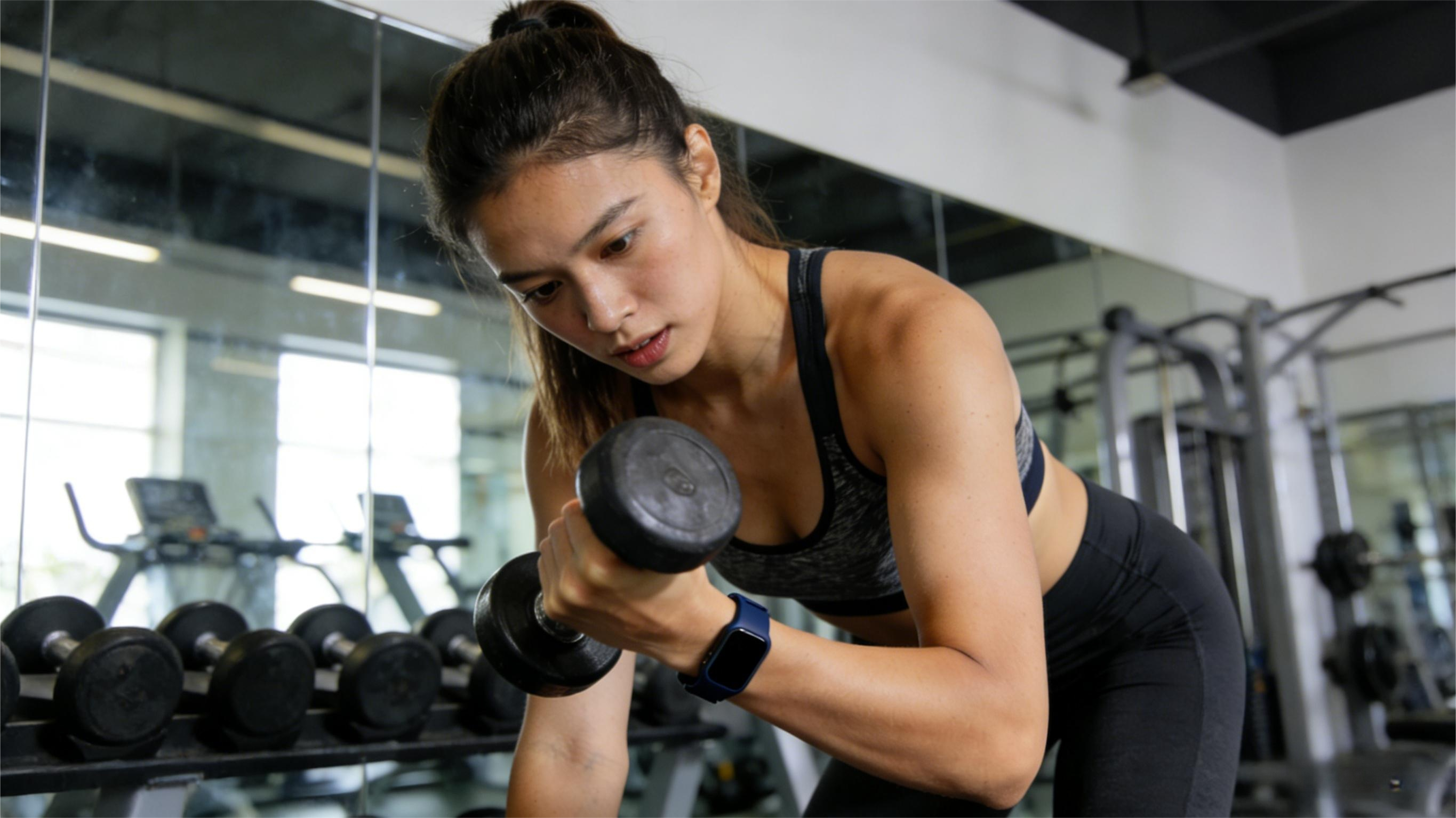 Screenless Fitness Tracker: A Complete B2B Guide for the US & European ...